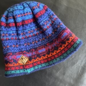 Vintage Merkley Headgear Red Knit Winter Ski Hat Wool Beanie Snowboard Canada￼